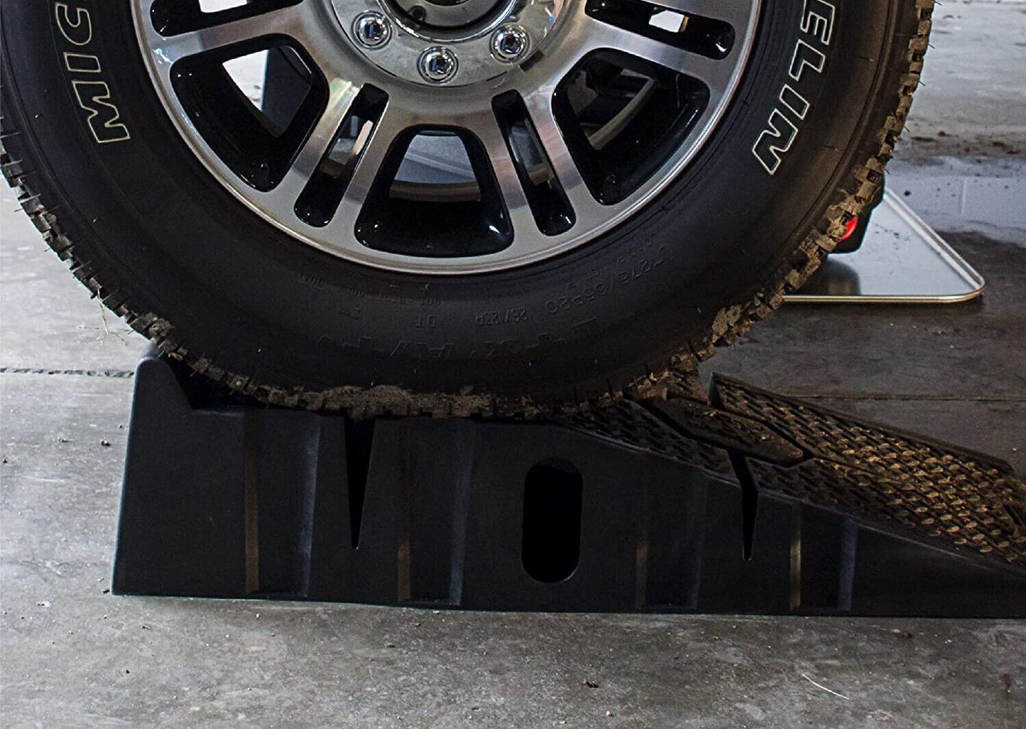 Stackable Car Ramps Set 2000kg