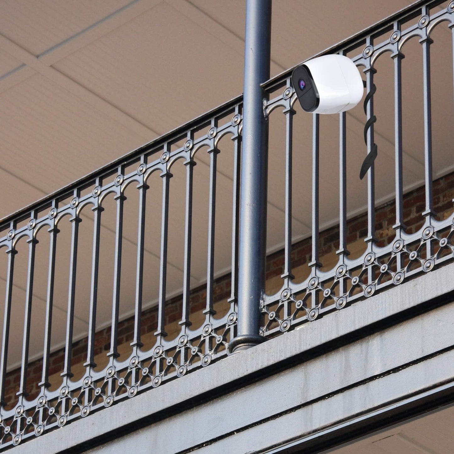 Flexible Twist Mount for CCTV Cameras - Black