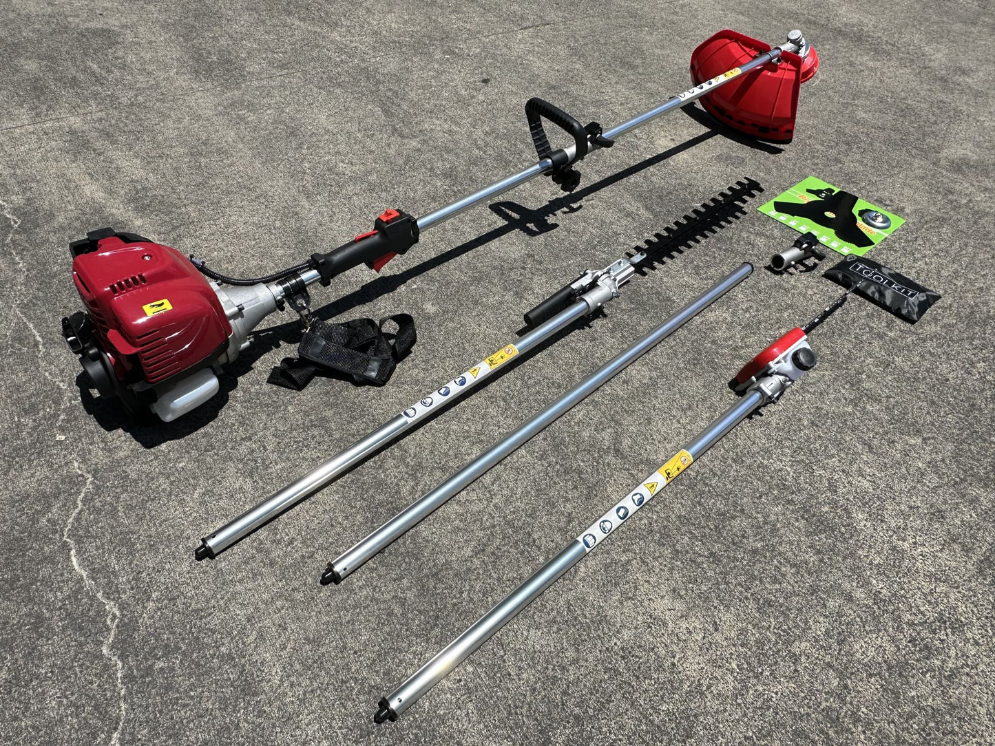 36cc 4-Stroke Engine - Petrol Line Trimmer 4-in-1 Multitool